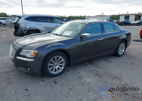 2013 Chrysler 300C из США, поврежденный, VIN 2C3CCAEG4DH613972
